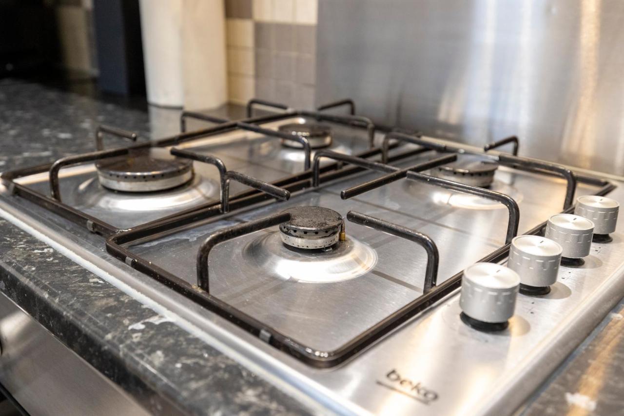 Entire Two Double Bedrooms Flat With River Yare View H6 غريت يورماوث المظهر الخارجي الصورة